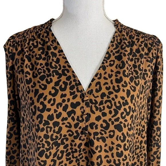 Aqua Leopard Print Blouse Size Small V Neck Brown and Black Polyester Cocktail - Picture 4 of 8